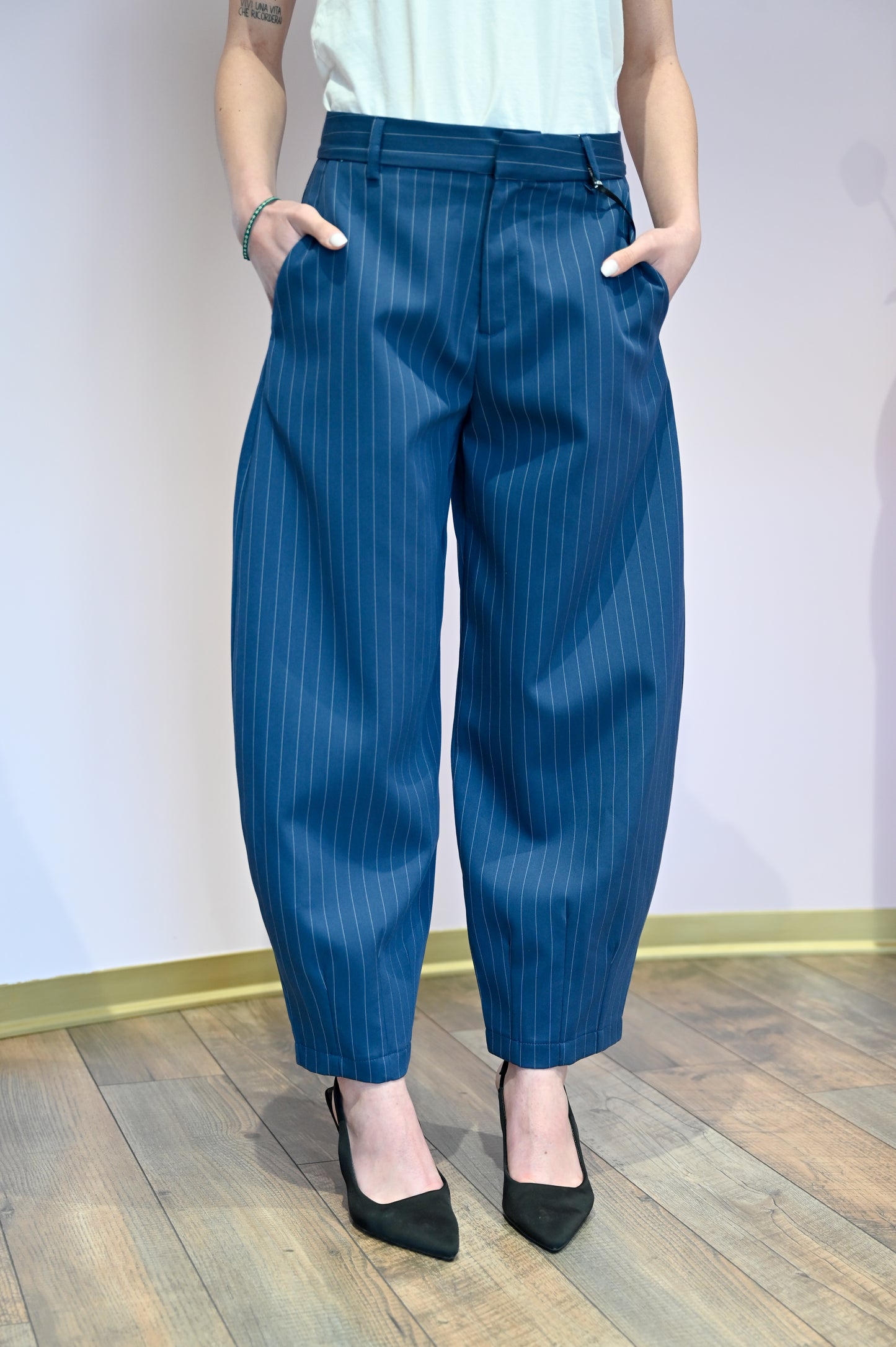 Tailleur gessato Tecla  coordinato giacca & pantalone
