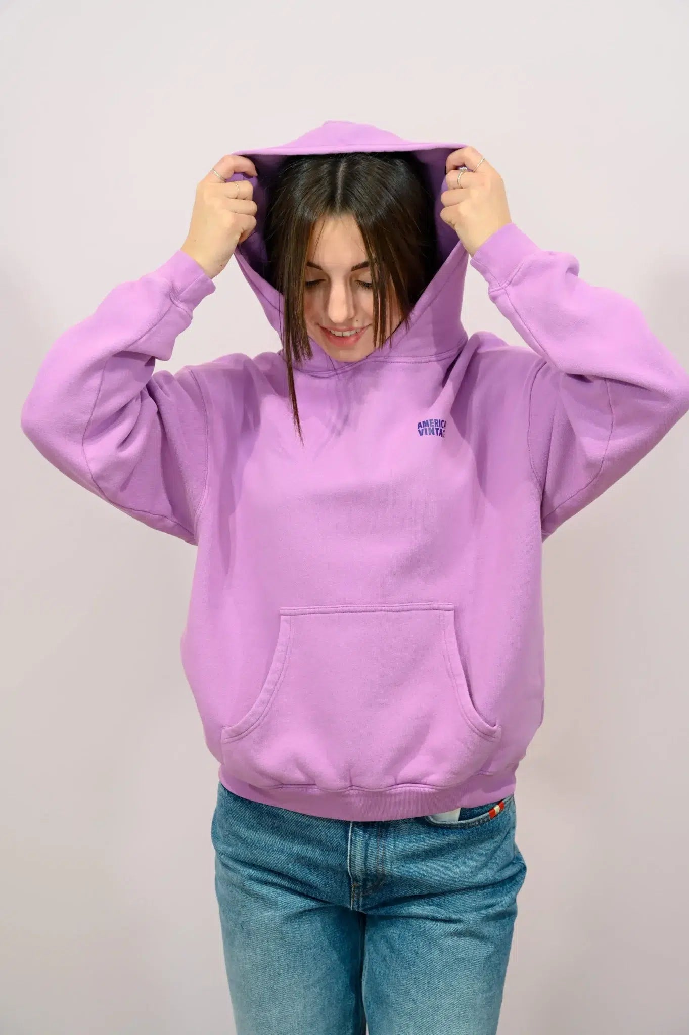 Felpa Izubird Glicine- Comfort e Stile Casual